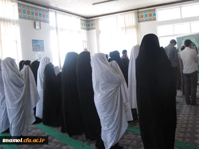 برگزاری نماز جماعت