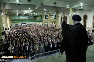 رهبرمعظم انقلاب در دیدار باهزاران نفرازمعلمان سراسرکشور
