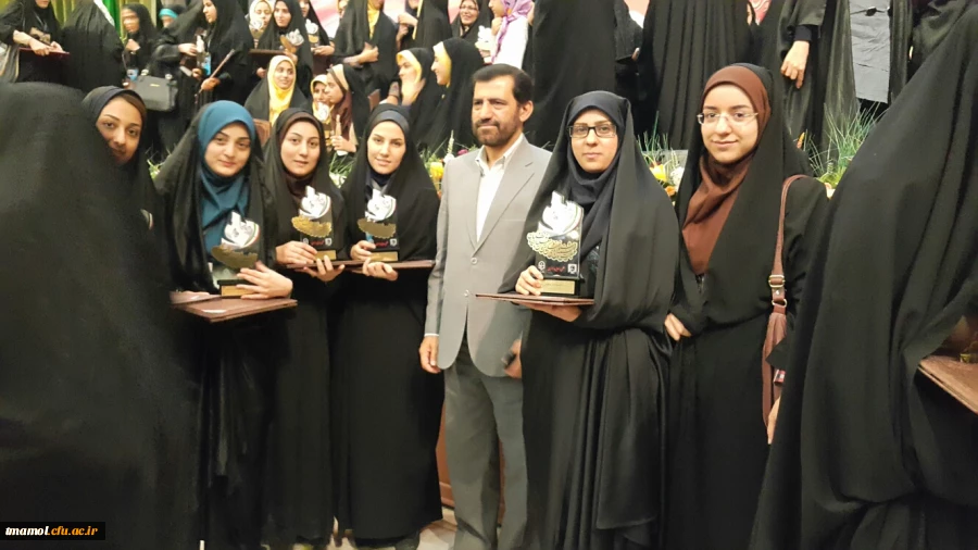 کسب مقام سوم  کشوری توسط دانشجو خدیجه فرهادی