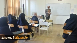 کارگاه آموزشی ادبی با حضور استاد قاسمی