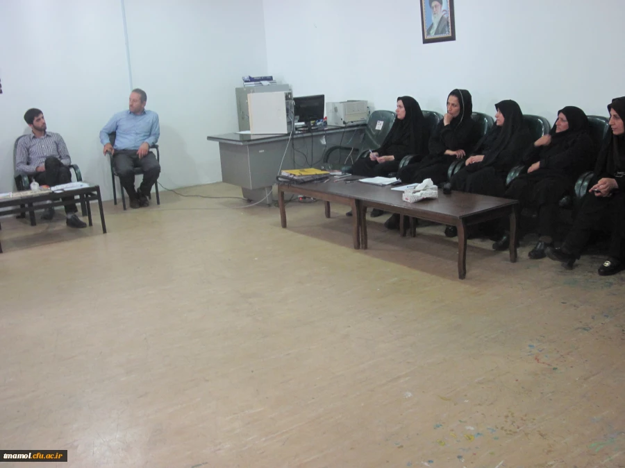 نشست سرپرست دانشگاه با همکاران