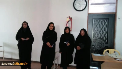 جشن سالروز ولادت با سعادت حضرت زینب(س) واهداء هدیه به دانشجویان و همکار با نام زینب