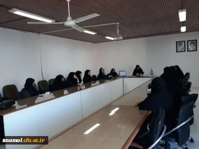 جلسه سرپرست دانشگاه با نمایندگان سرای دانشجویی