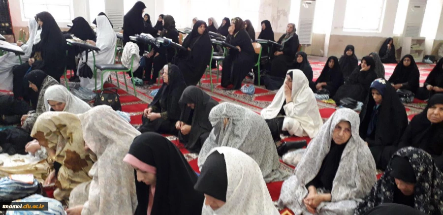 حضور دانشجویان در نماز جمعه