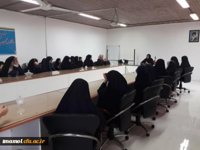 نشست سرپرست مرکز با نمایندگان دانشجویان