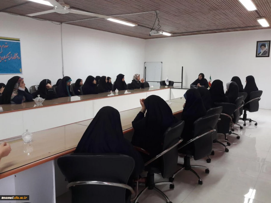 نشست با دانشجویان