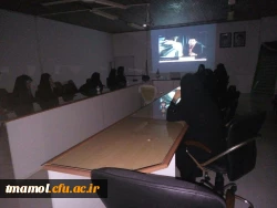 نقد و بررسی