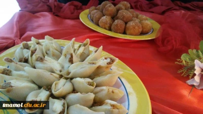 برگزاری جشنواره غذای سالم به مناسبت روز دانشجو