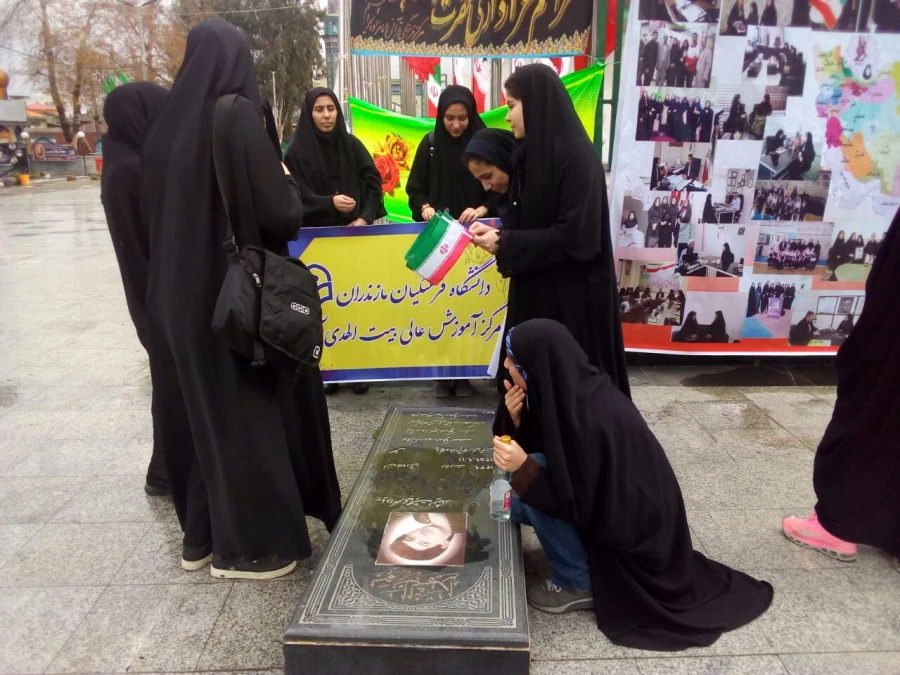 حضور در گلزار شهدا