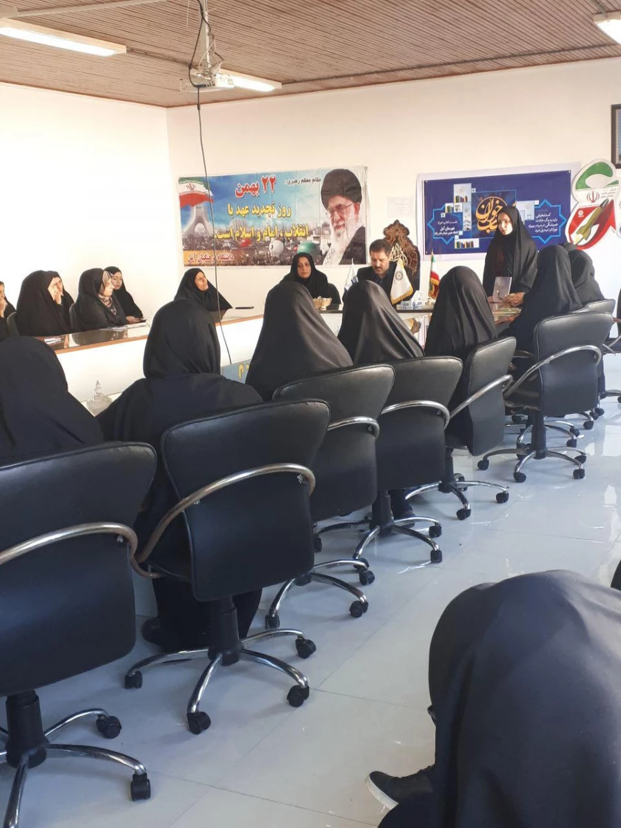 نشست کتابخوانان