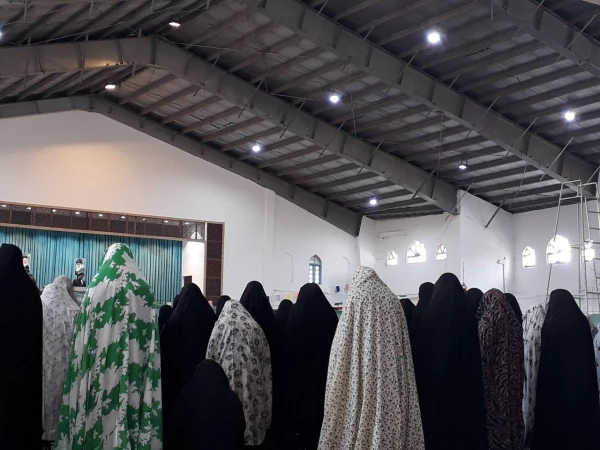 شرکت در نماز جمعه