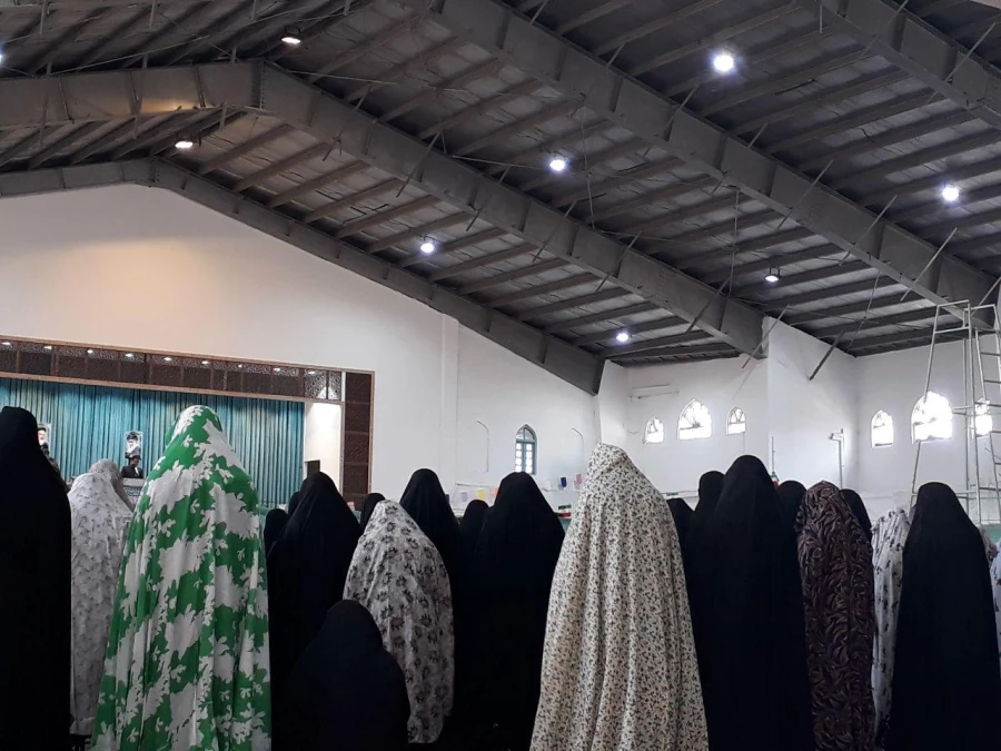 شرکت در نماز جمعه