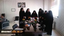 تجلیل از بانوان شاغل