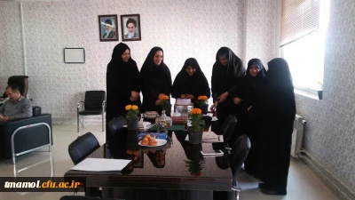 به مناسبت تولد حضرت فاطمه (س) و برزگداشت مقام مادر و روز زن  برگزار شد: تجلیل از بانوان اداری مرکز