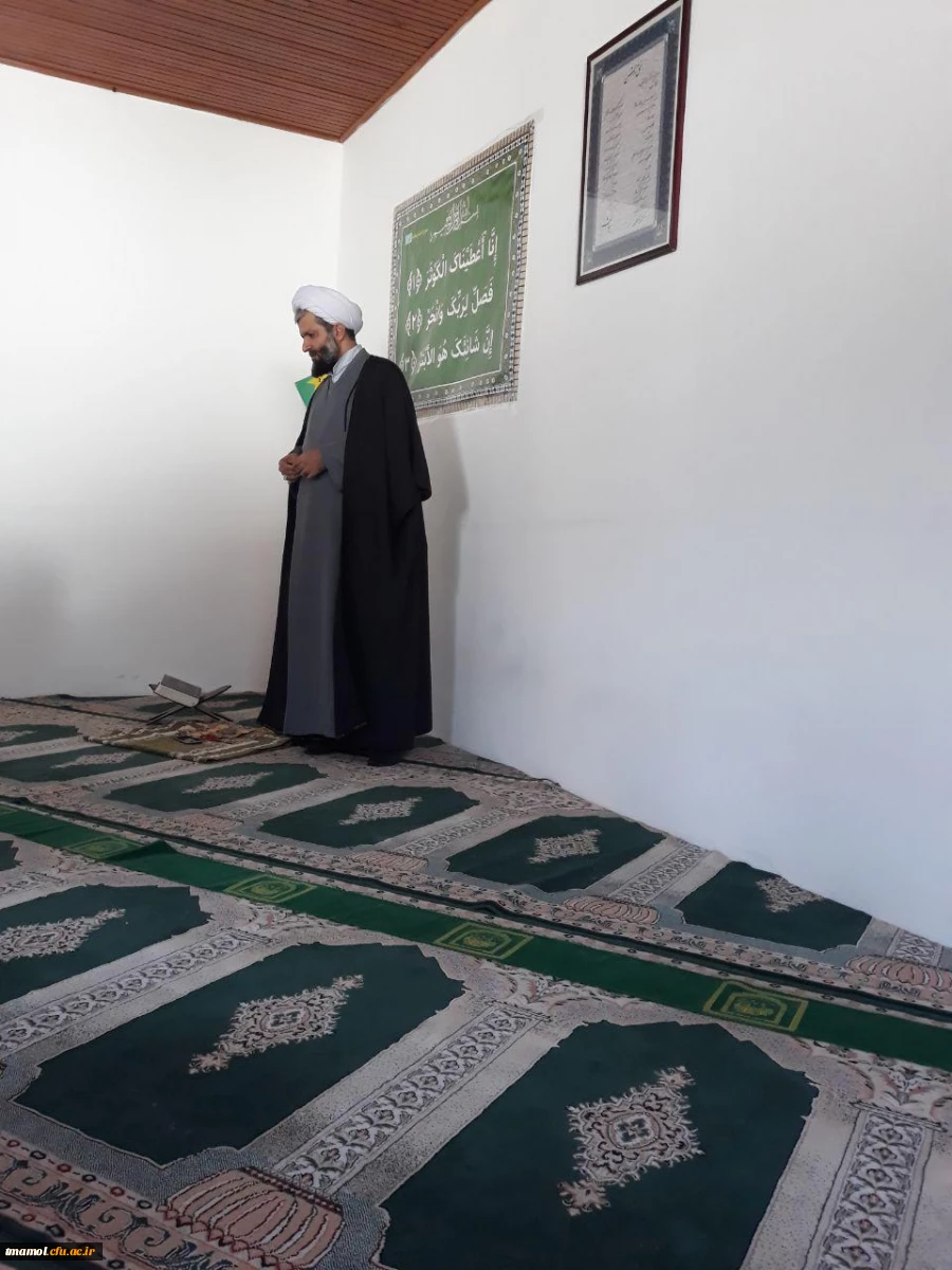 میلاد امام حسین علیه السلام مبارک باد.