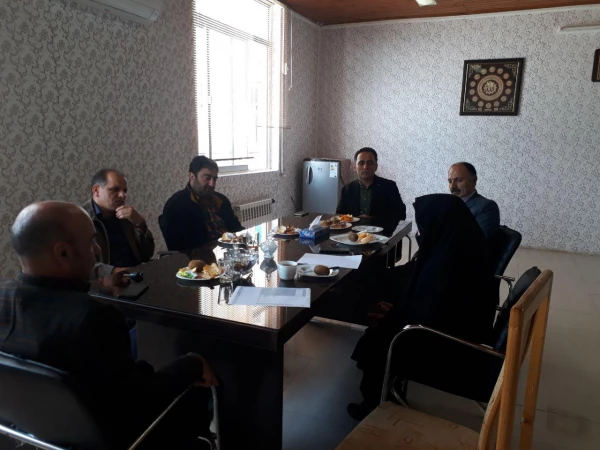 جلسه هم اندیشی سرپرست محترم مرکز آمل ، دکتر معصومه رضائی منش با اساتیدمرکز