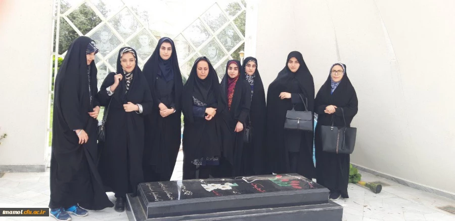 تجدید میثاق دانشجویان مرکز آموزش عالی بیت الهدی آمل با شهدا
1398/02/15