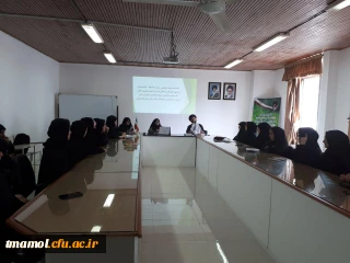 جلسه نقد و بحث ریاست محترم دانشگاه