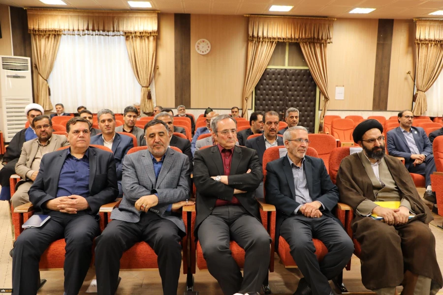 نشست صمیمی هم اندیشی و تبادل نظر پیرامون تربیت معلم با حضور هیات رئیسه، شورای مدیران و روسای پیشین دانشگاه فرهنگیان برگزار شد 7