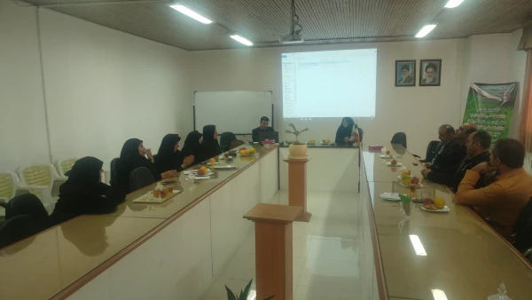 جلسه همکاران با گروه ارزیابی 4