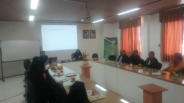 جلسه همکاران با گروه ارزیابی 5