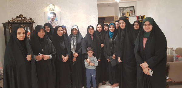 دیدار با خانواده محترم شهید مدافع حرم  3