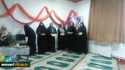 تجلیل از همکاران خانم آشپز 

تجلیل از همکاران خانم آشپز 